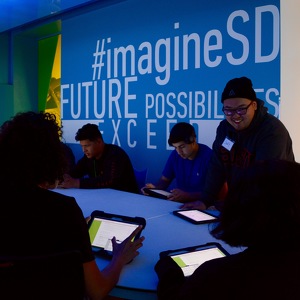 Team Page: Celina Bon